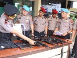 Sidak Senpi di Lamongan: Kondisi Peluru Hingga Kebersihan Jadi Incaran Propam