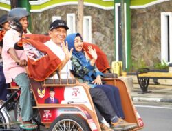Konvoi Bareng Wahono, Intip Kerennya Becak Listrik Buat Lansia Bojonegoro