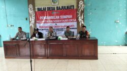 Pelantikan Sekdes Bajulmati Dihadiri Unsur Pimpinan Dan Masyarakat 
