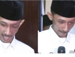 Tercoreng di Ruang Rapat, Legislator Muda Gerindra Jember Minta Maaf Usai Viral Main Game dan Merokok