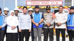 Kunjungi Proyek Tol Prosiwangi di Besuki, Wapres Gibran Disambut Bupati Situbondo