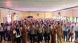 Hari Pertama MPLS SMPN 6 Jember, Kapolsek Kaliwates Edukasi Siswa Baru Melalui Tema “Judi Online Bukan Tempat Adu Nasib”