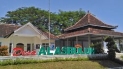Gebrakan Camat Wongsorejo: “Cator Desa” untuk Dengar Aspirasi, Sekaligus “Tampar” Kedisiplinan Perangkat Desa yang Sering Telat