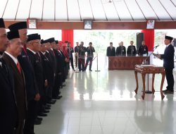504 ASN Bojonegoro Resmi Dilantik, Bupati Wahono Tekankan Kepemimpinan Sekolah yang Adaptif