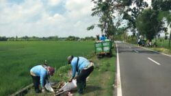 DLH Bojonegoro Intensif Bersihkan Titik Pembuangan Sampah Liar, Ajak Warga Bangun Budaya Peduli Lingkungan