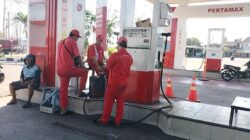 Diduga Pengangsu Solar Bersubsidi Bebas Beroperasi di SPBU Compreng Tuban, Warga Desak APH Bertindak Tegas