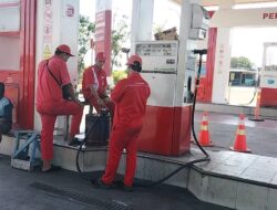 Diduga Pengangsu Solar Bersubsidi Bebas Beroperasi di SPBU Compreng Tuban, Warga Desak APH Bertindak Tegas