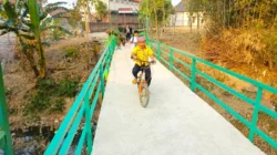 Jembatan Brang Etan Hampir Rampung, Anak-anak Kesongo Kini Lebih Mudah Berangkat Mengaji