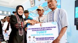 12 Kelompok Tani Bojonegoro Terima Alsintan, Pemkab Tekankan Pemanfaatan Bersama
