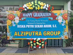 Alziputra Group & Redaksi Kampungberita.com Sampaikan Ucapan Selamat Wisuda untuk Riska Putri Sekar Arum, S.E.